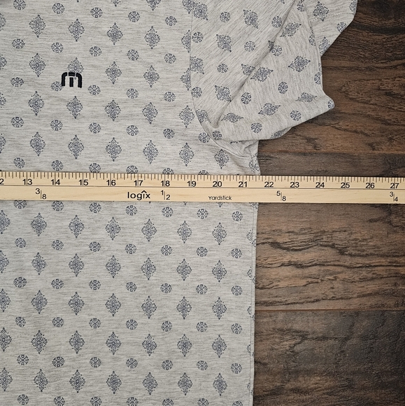 Travis Mathew‎ Atole Mens Large Short Sleeve Golf Polo Shirt Gray Blue Geo-Print - Picture 6 of 7